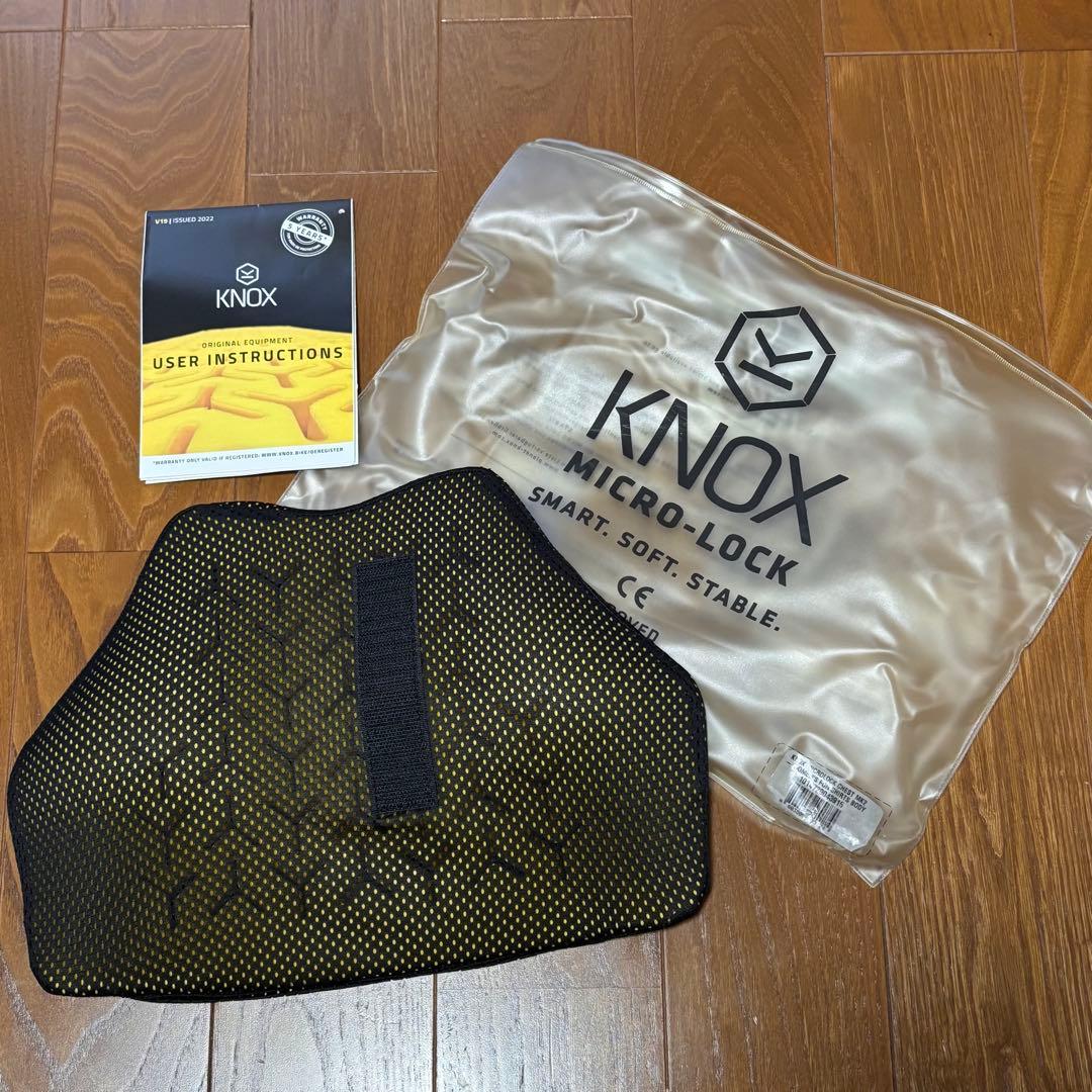未使用品 KNOX ノックス アクションプロ レディースS チェストプロテクター