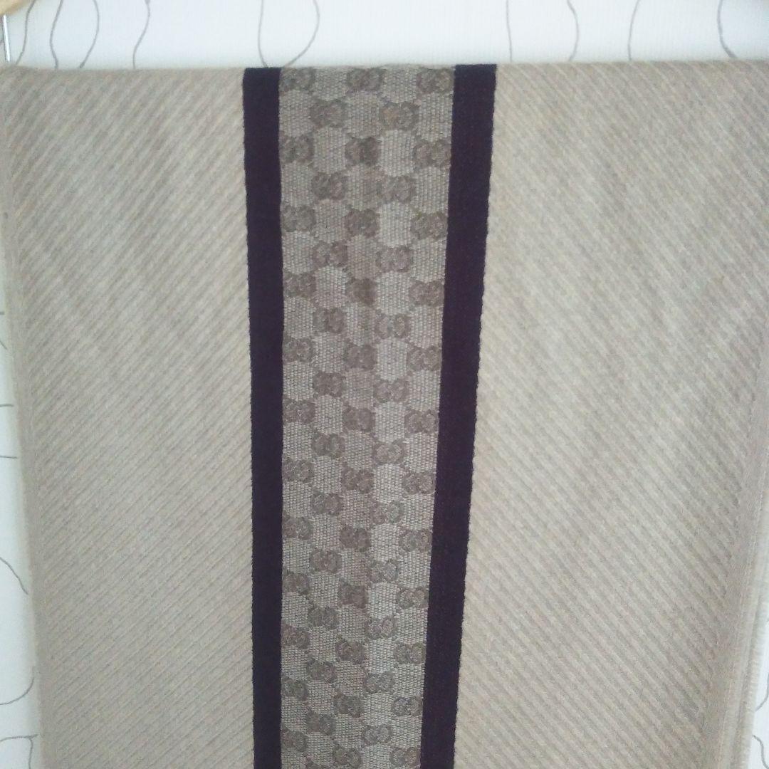 GUCCI マフラー レディース