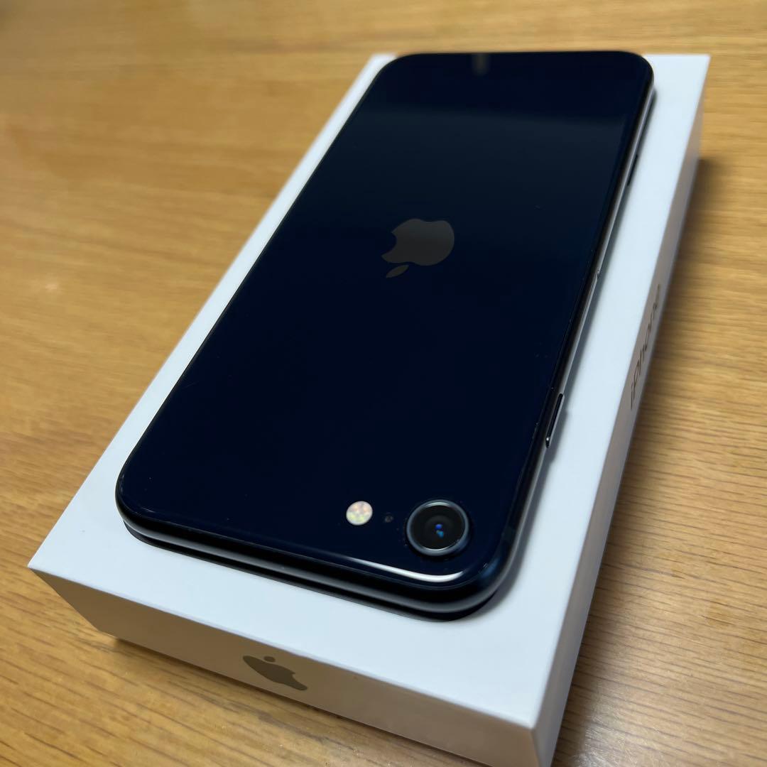 超美品 iPhone SE (第3世代) ミッドナイト 64GB