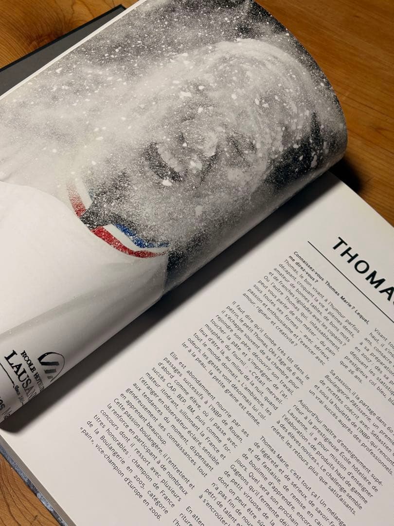 洋書 LE GRAND LIVRE DE LA BOULANGERIE