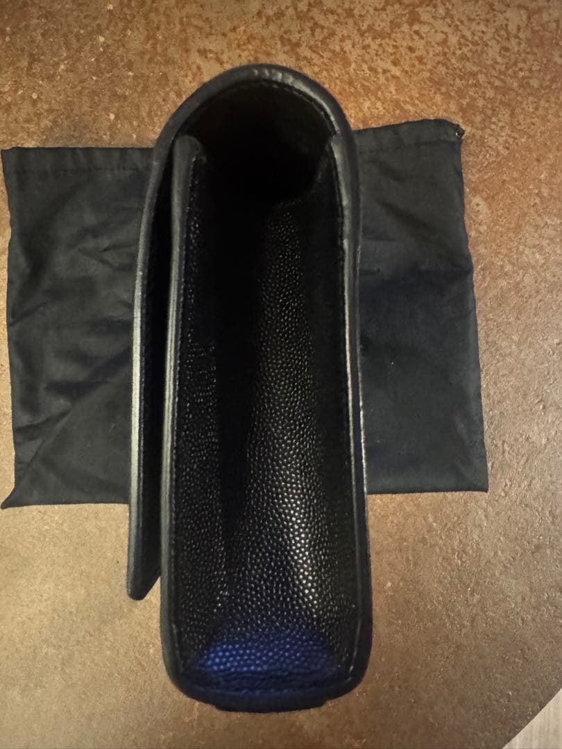 SAINT LAURENT サンローラン クラッチバッグ　キャビアスキン