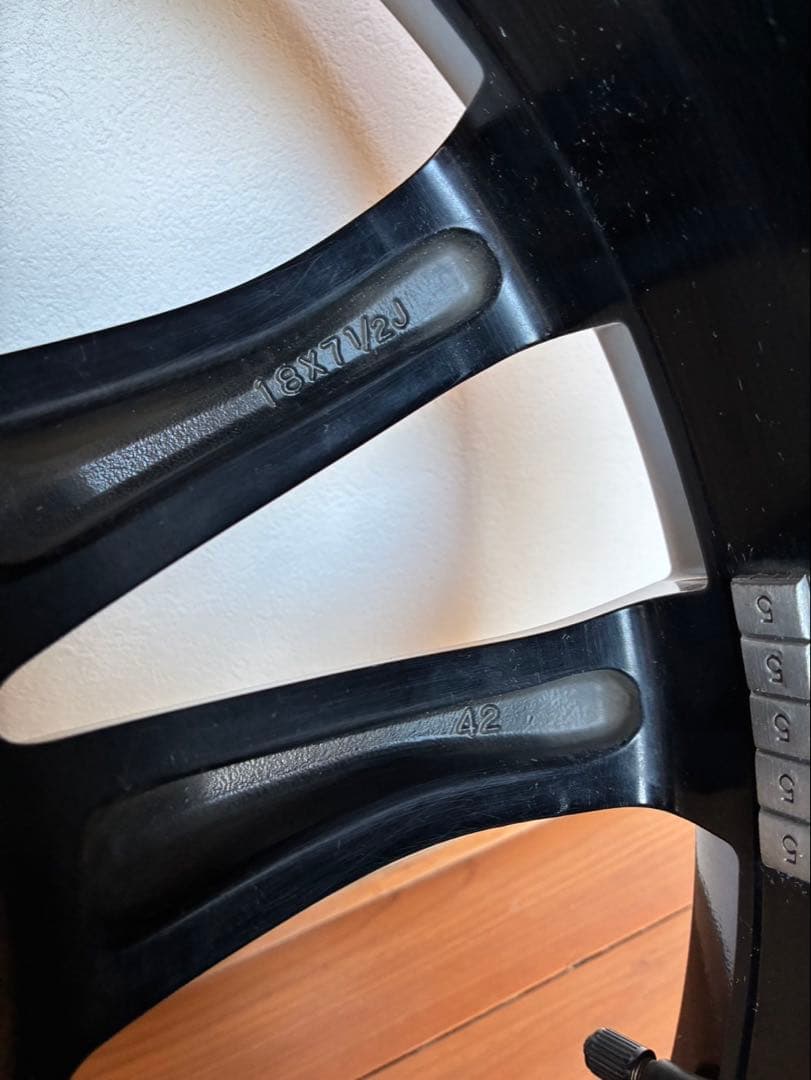 TOYOTA〔トヨタ〕プリウスα G’s純正ホイール1本！　7.5J×18+42