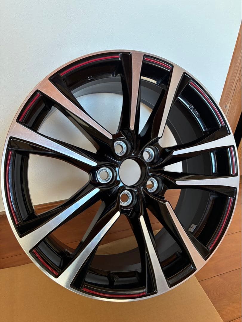 TOYOTA〔トヨタ〕プリウスα G’s純正ホイール1本！　7.5J×18+42