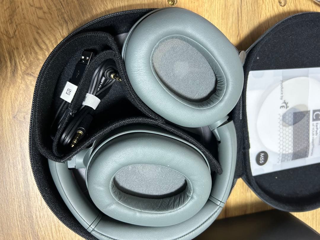 sony ult900 ワイヤレスヘッドホン