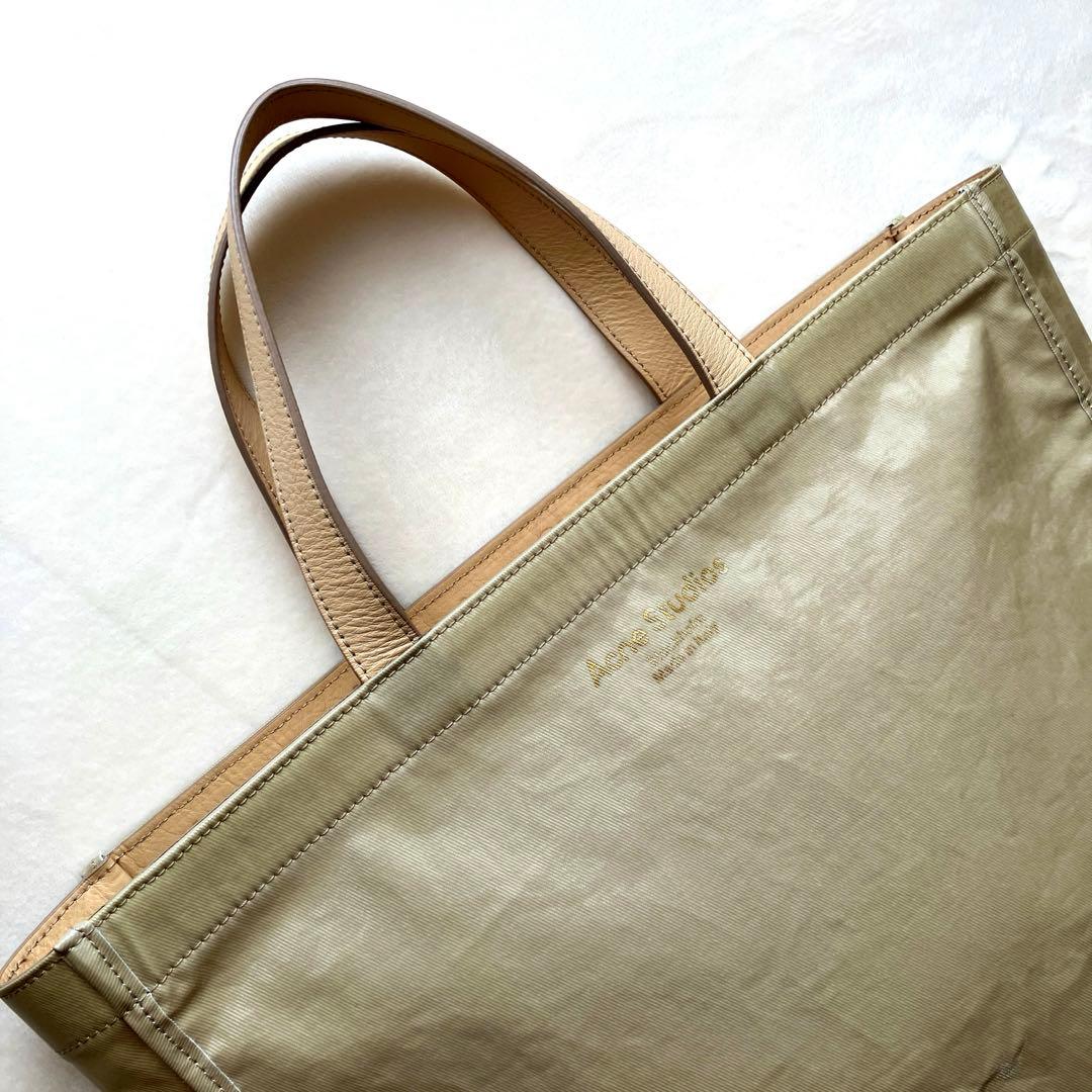 Acne studios アクネ オイルクロス シャイニートートバッグ ベージュ