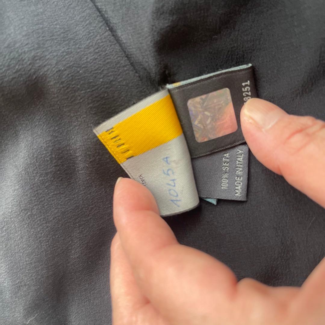 フェンディ　高級　ティペット　ファー　毛皮　マフラー　ストール　フォックス