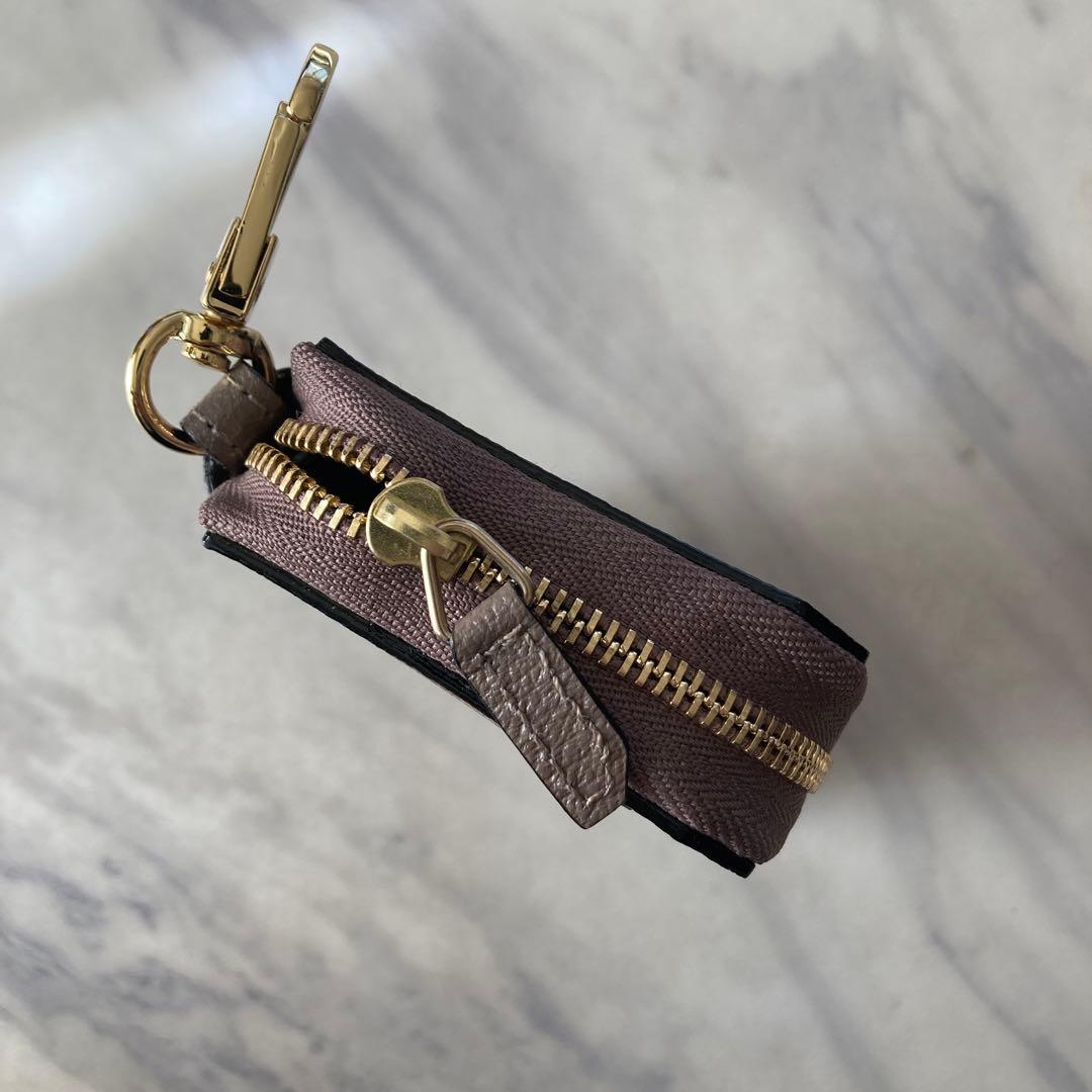 【新品未使用】定価2万円L’arcobaleno スマートwキーケース