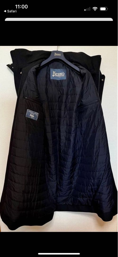Herno フード付き黒ジャケット