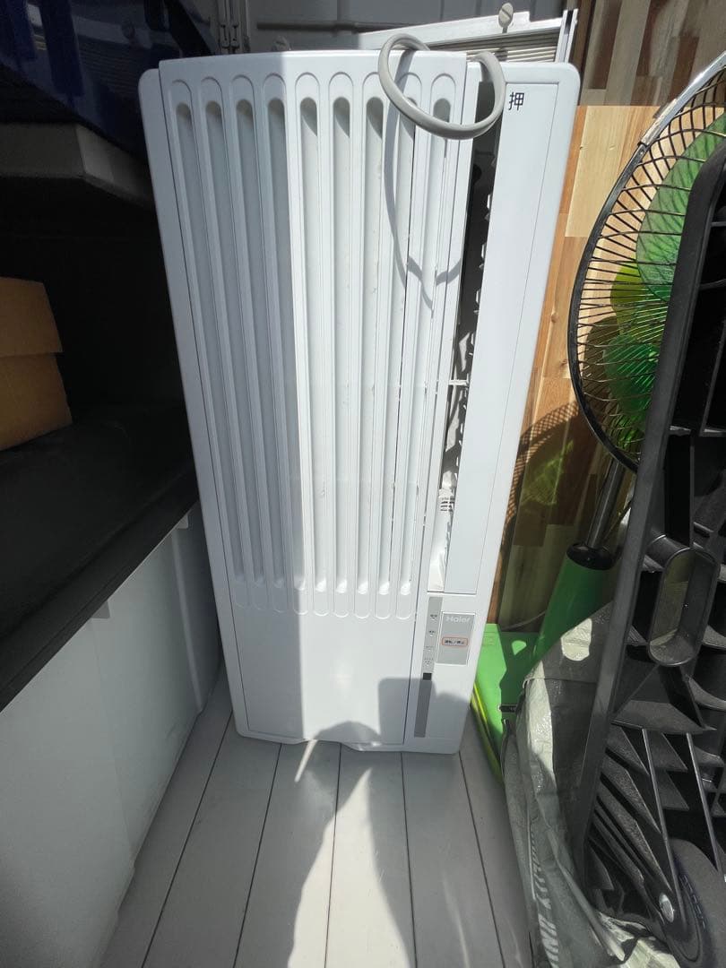 ハイアール　窓用エアコン　JA-16V　2021年製