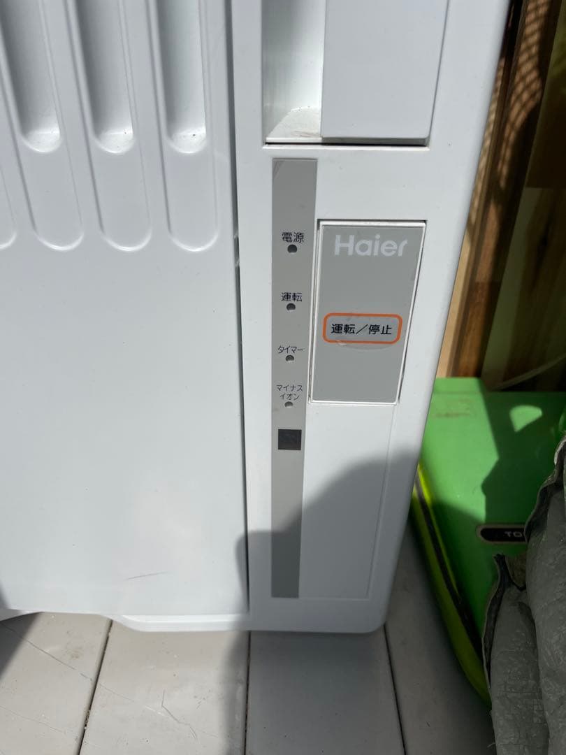 ハイアール　窓用エアコン　JA-16V　2021年製