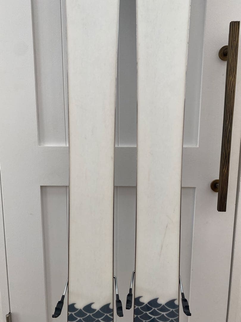 LINE SAKANA スキー板 ビンディング付き