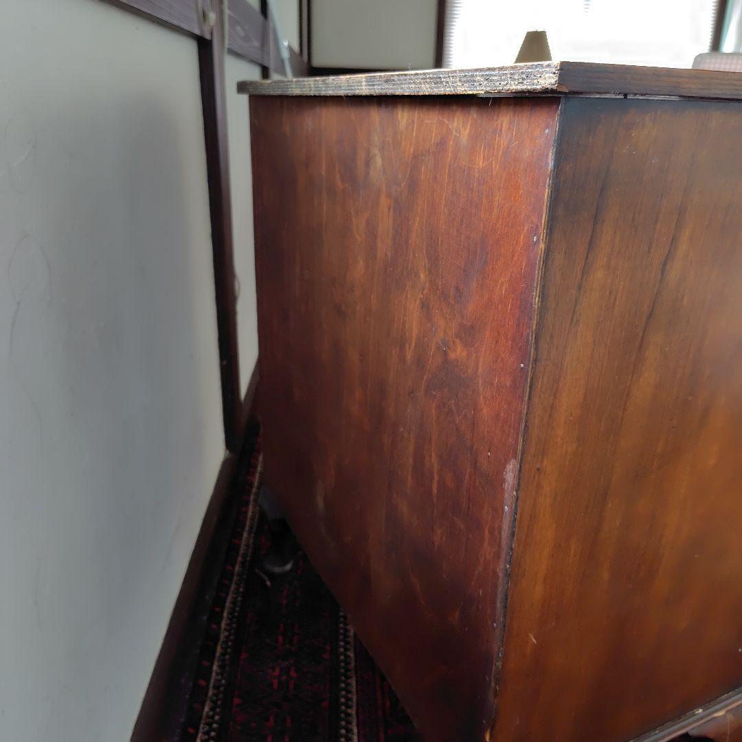 イギリス　ビンテージ　木製キャビネット 収納付き