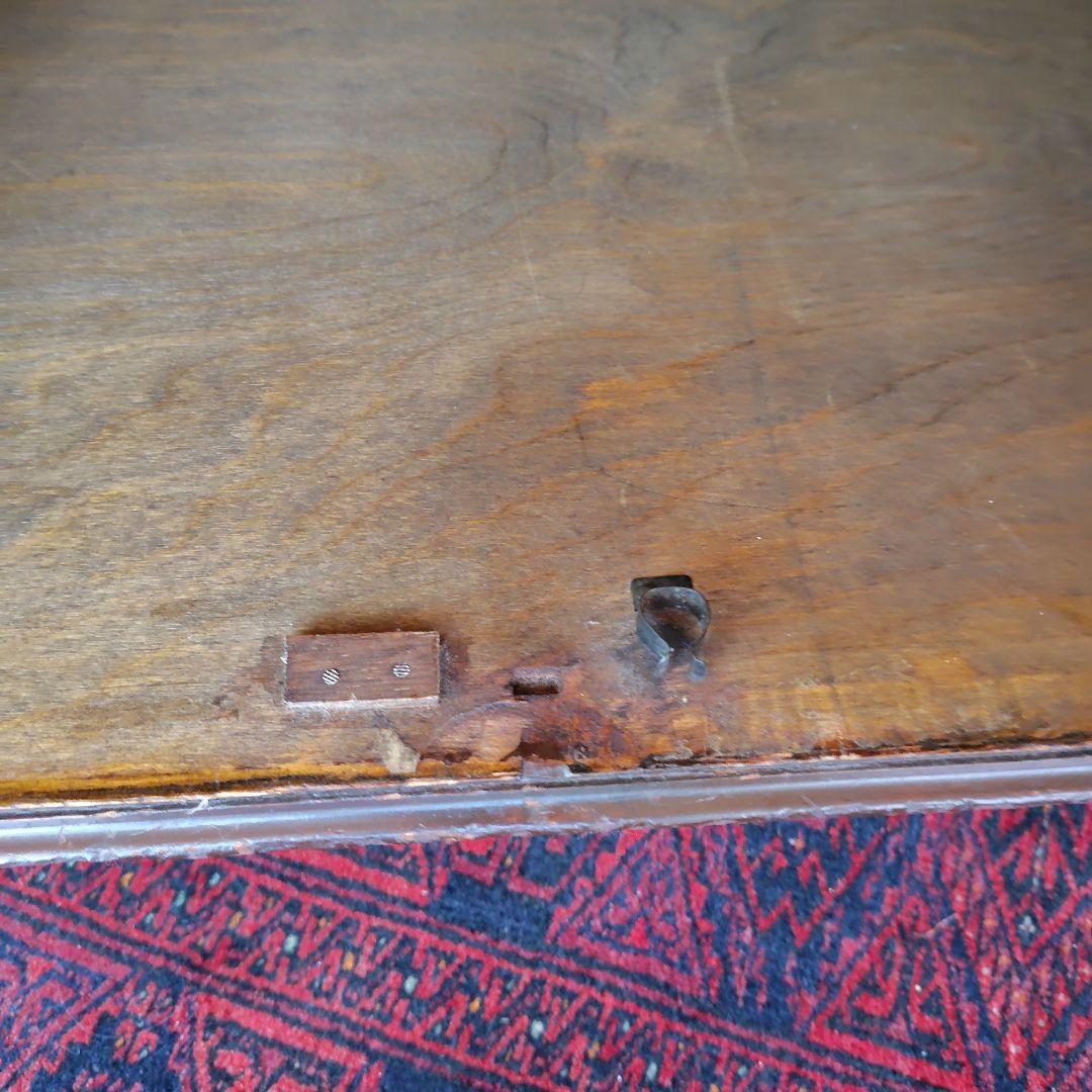 イギリス　ビンテージ　木製キャビネット 収納付き