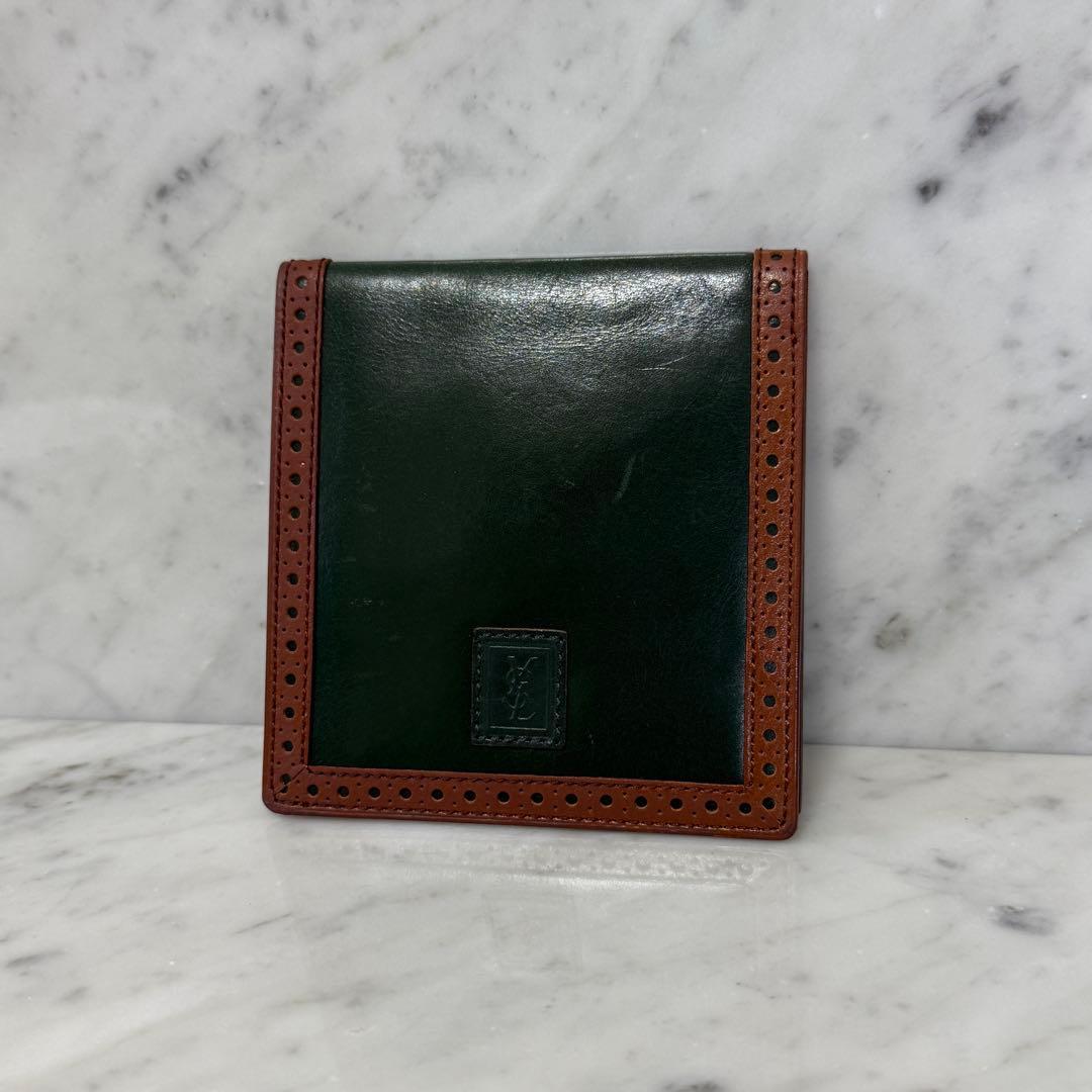 美品 Yves Saint Laurent イヴサンローラン 二つ折り財布 本革