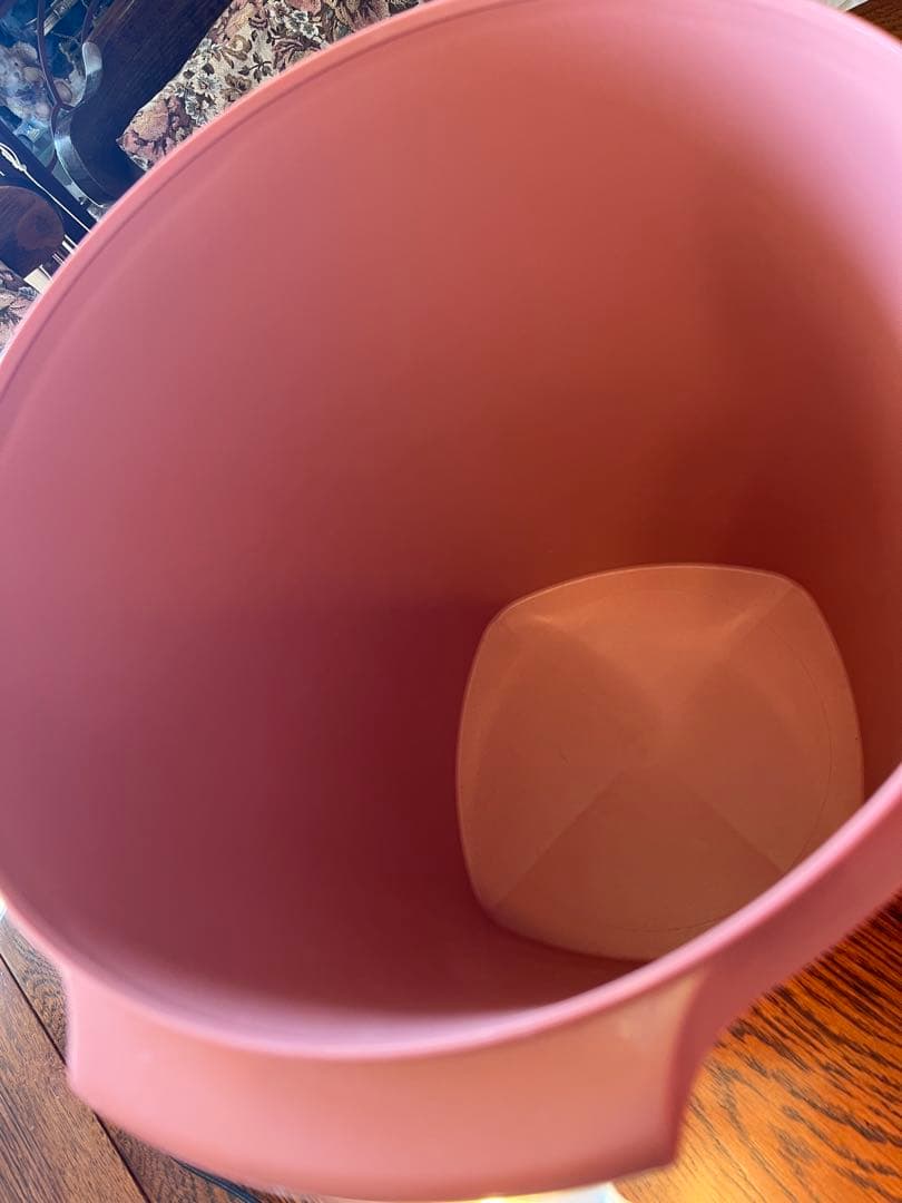 タッパーウエア　TUPPER WARE 2個セット 大きいサイズ♪