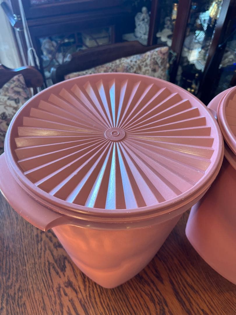 タッパーウエア　TUPPER WARE 2個セット 大きいサイズ♪