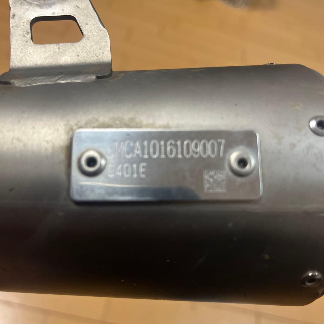 Akrapovic ステンレススチール マフラー