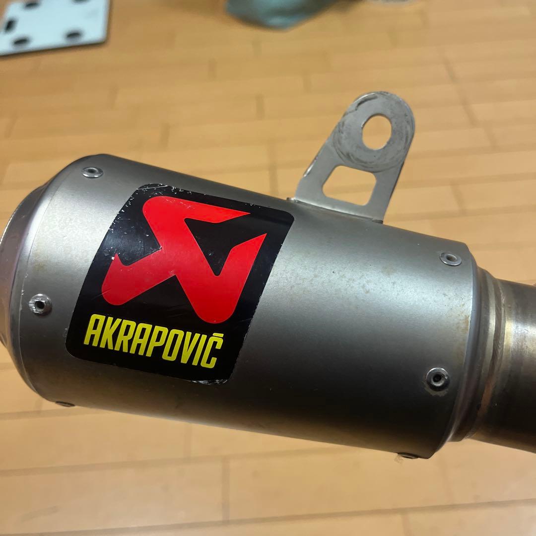 Akrapovic ステンレススチール マフラー