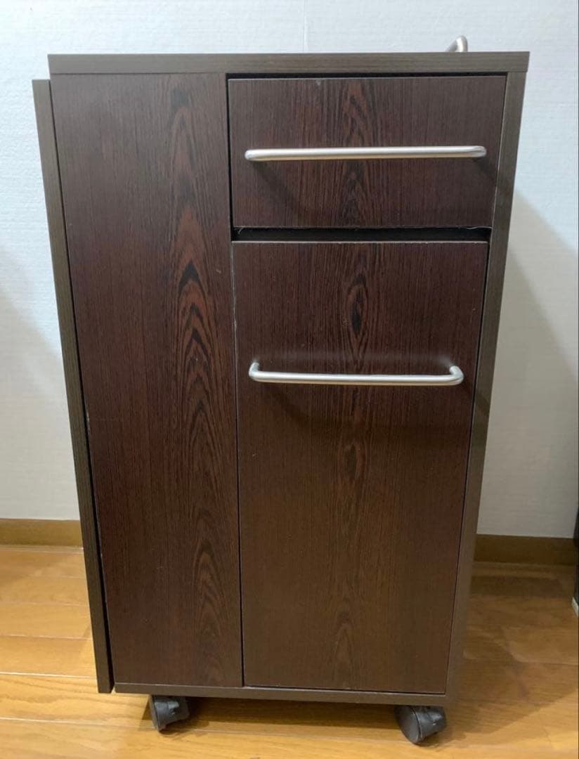 ネイルテーブル ネイルデスク 折りたたみ　省スペース