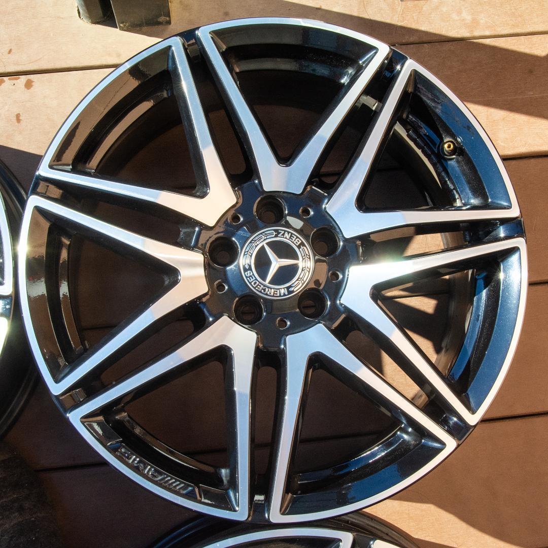 メルセデス・ベンツ Vクラス 19インチ AMGスタイル純正ホイール 4本