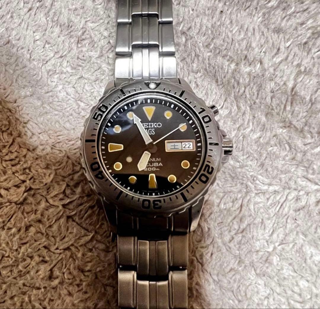 希少　ビンテージ品 スキューバダイバー　チタニウム トロピカルダイヤル