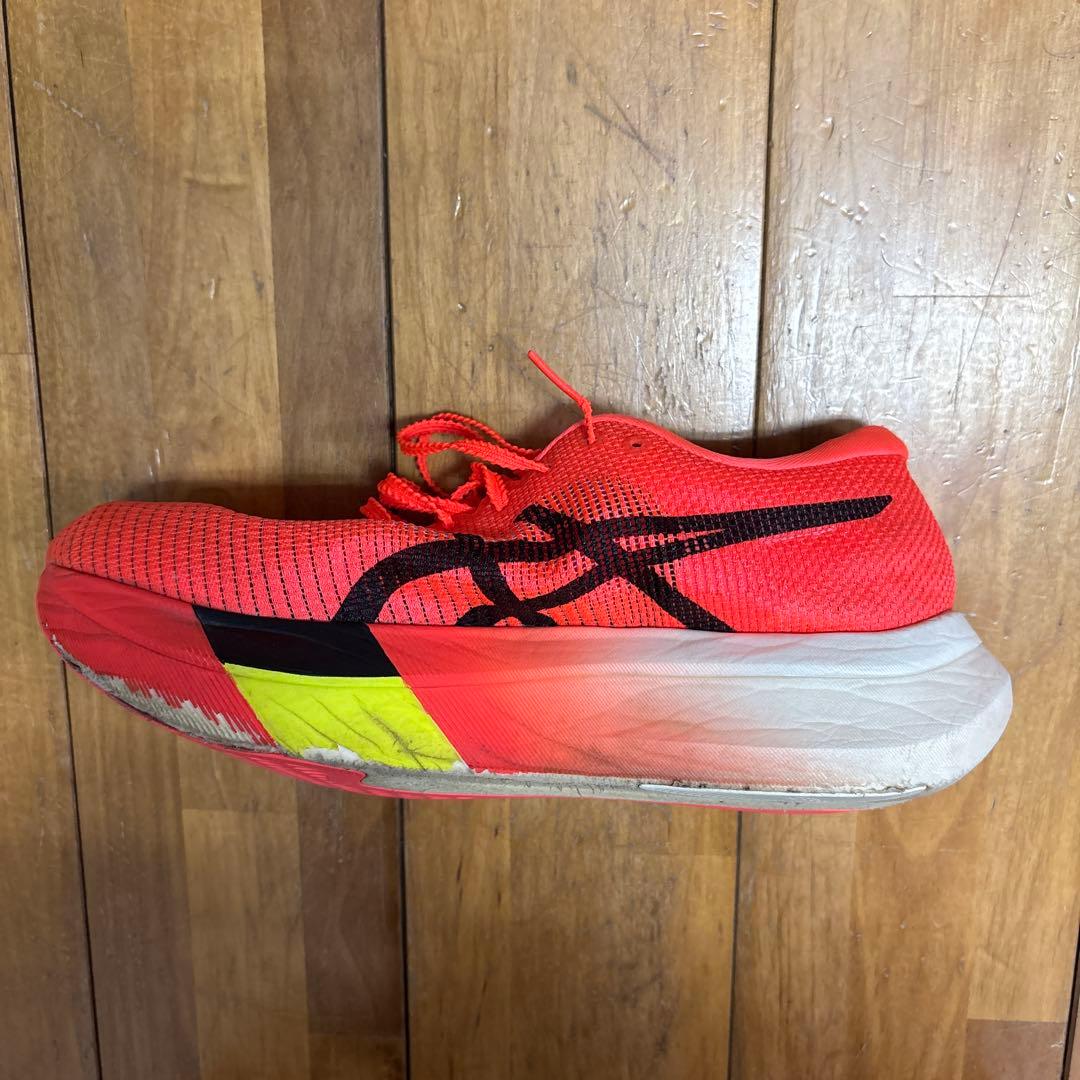 ASICS SPEED SKY PARIS 27センチ