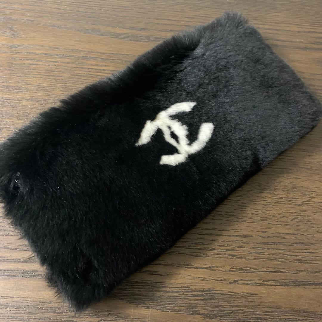 新品未使用　ヴィンテージシャネル　ラパンファー　アームウォーマー　リストバンド