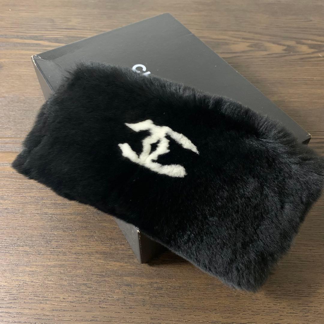 新品未使用　ヴィンテージシャネル　ラパンファー　アームウォーマー　リストバンド