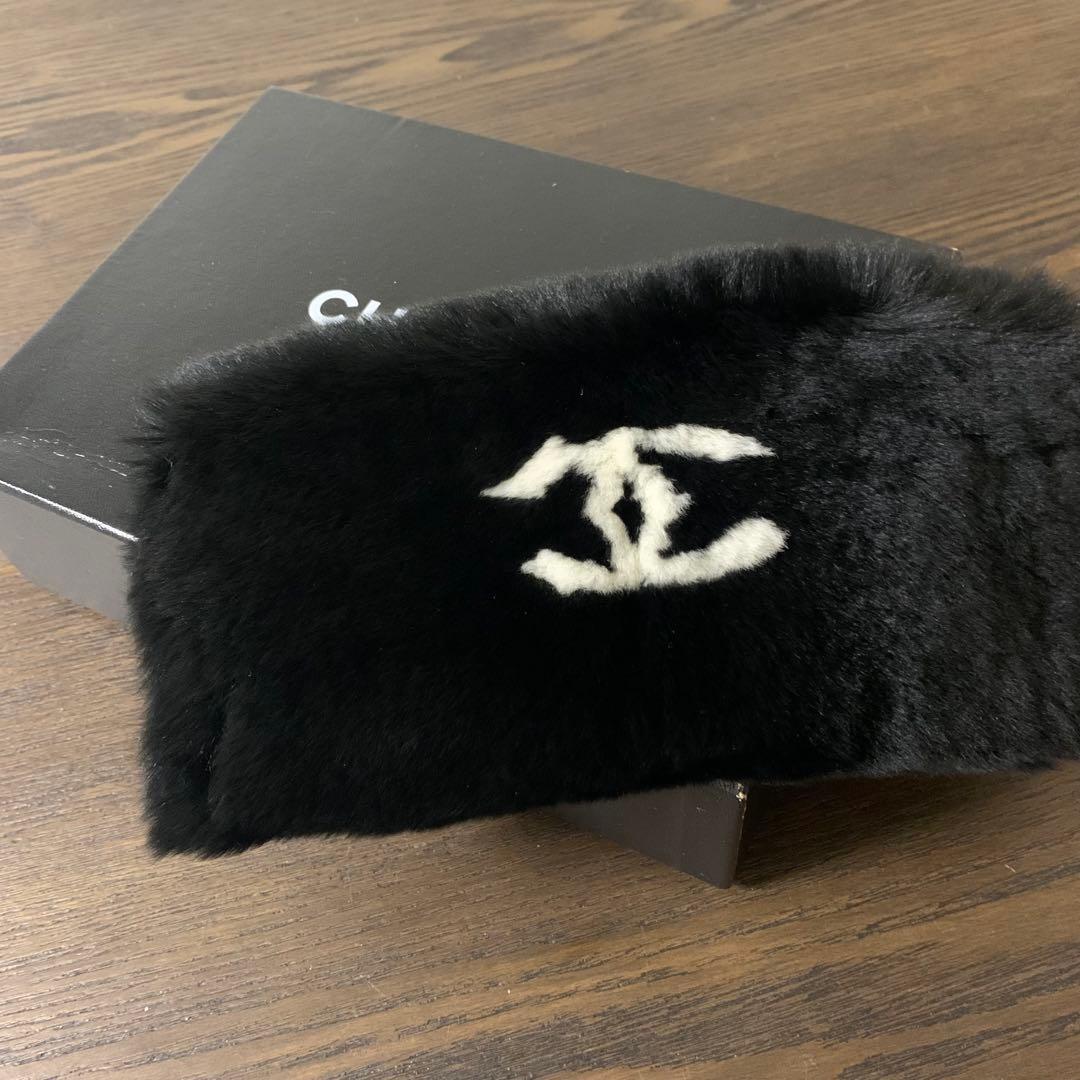 新品未使用　ヴィンテージシャネル　ラパンファー　アームウォーマー　リストバンド