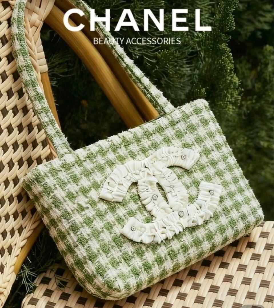 CHANEL 黄緑 シフォン ツイード　トートバッグ　レース