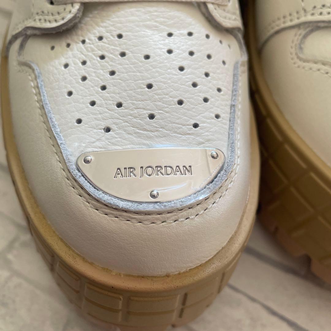 エアジョーダン　スニーカー〔試着のみ〕