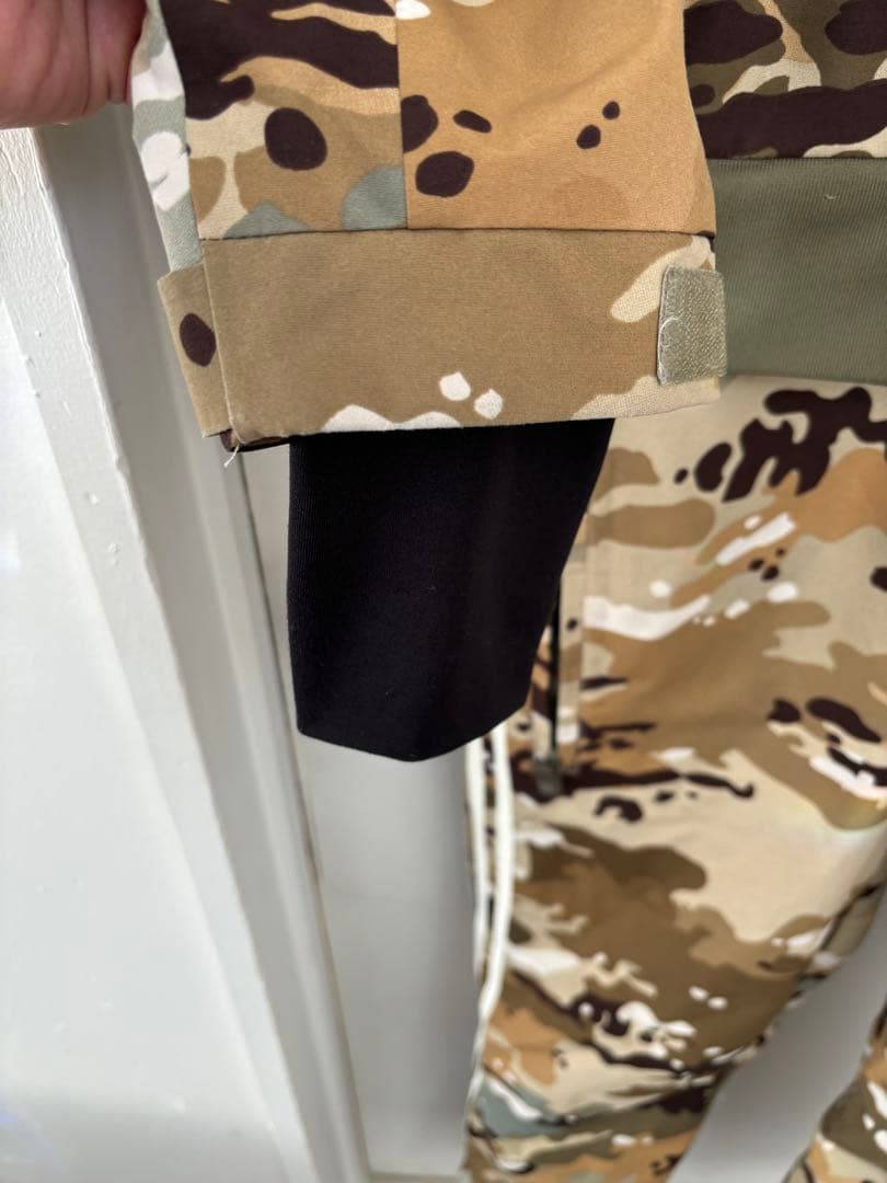 YAJI 専用adidas 迷彩 スノーボードウェア