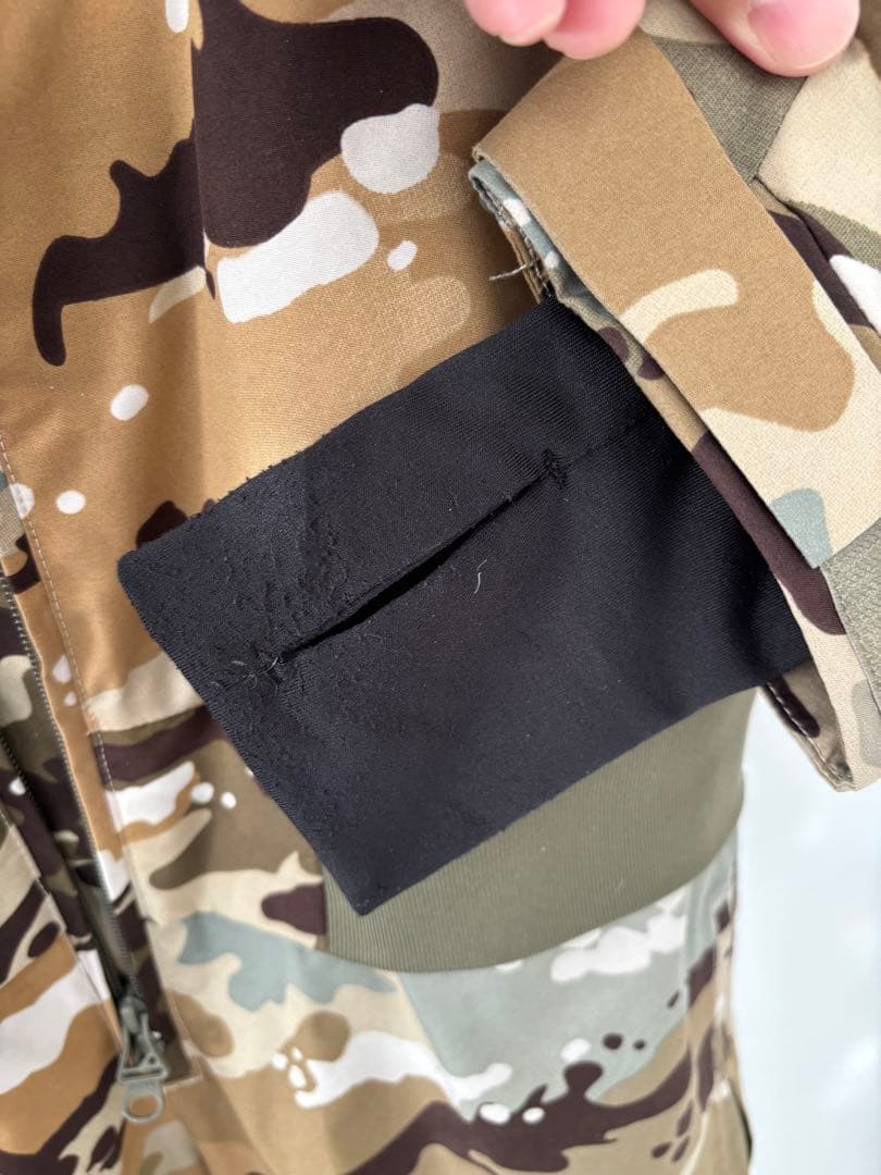 YAJI 専用adidas 迷彩 スノーボードウェア