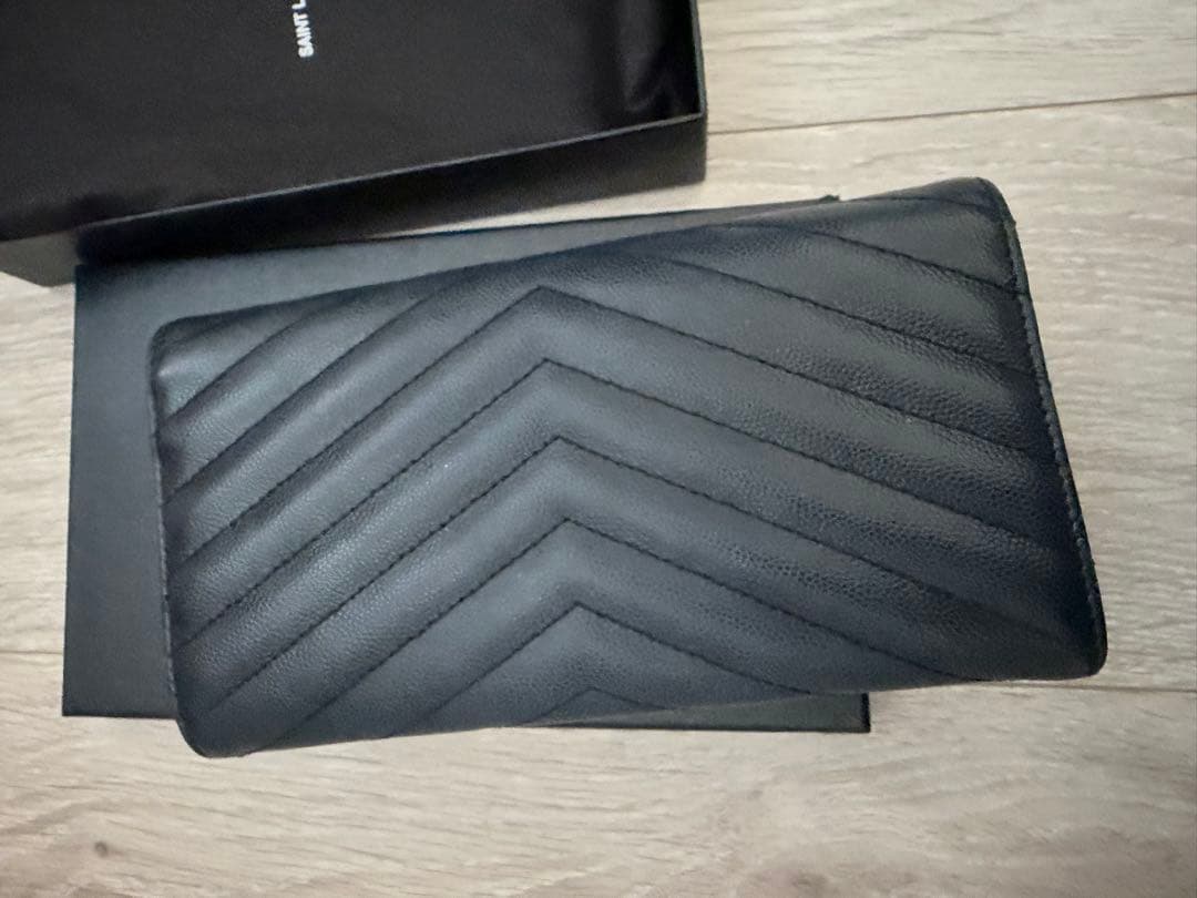 AINT LAURENT ブラックレザー 長財布