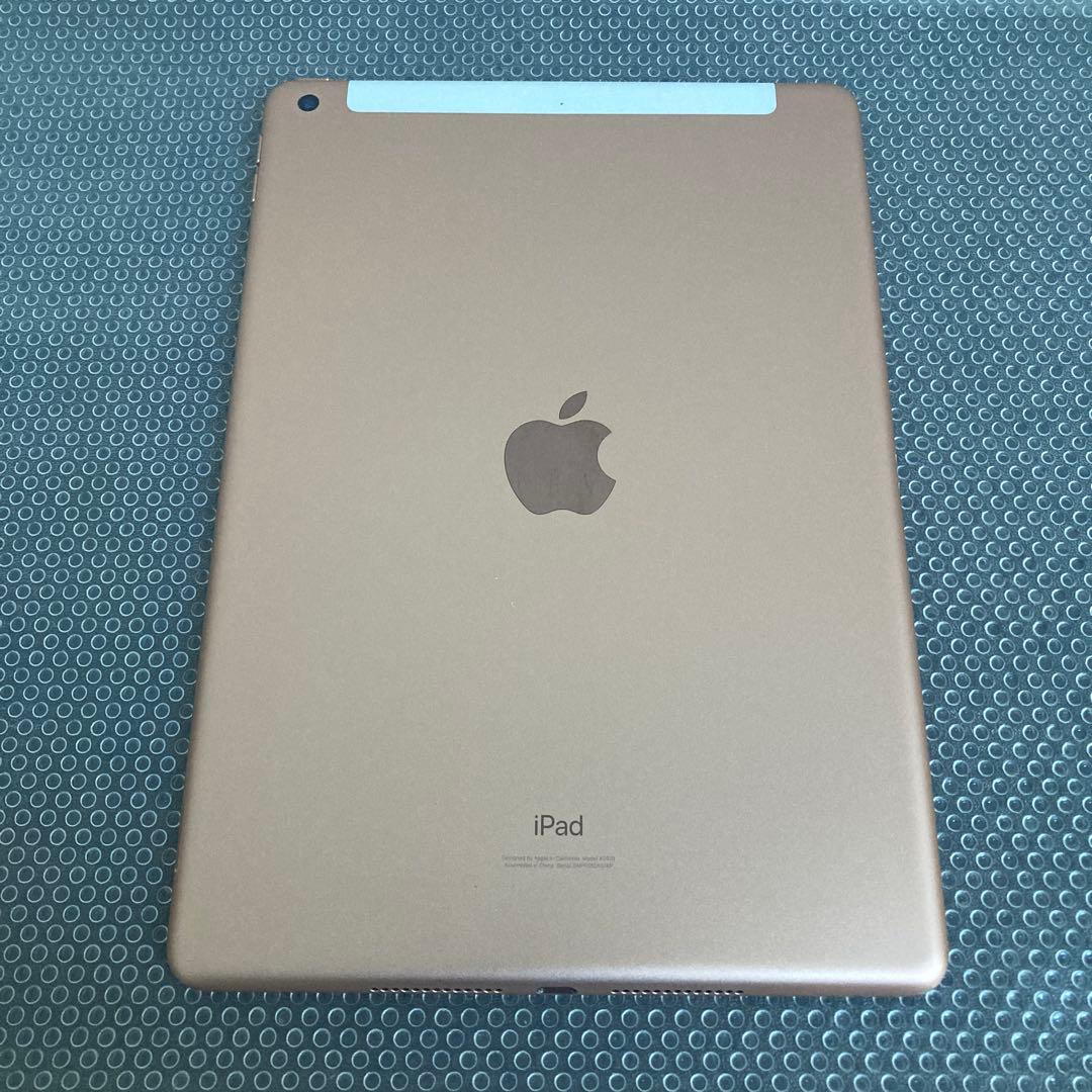 3789【早い者勝ち】iPad8 第8世代 32GB SIMフリー☆