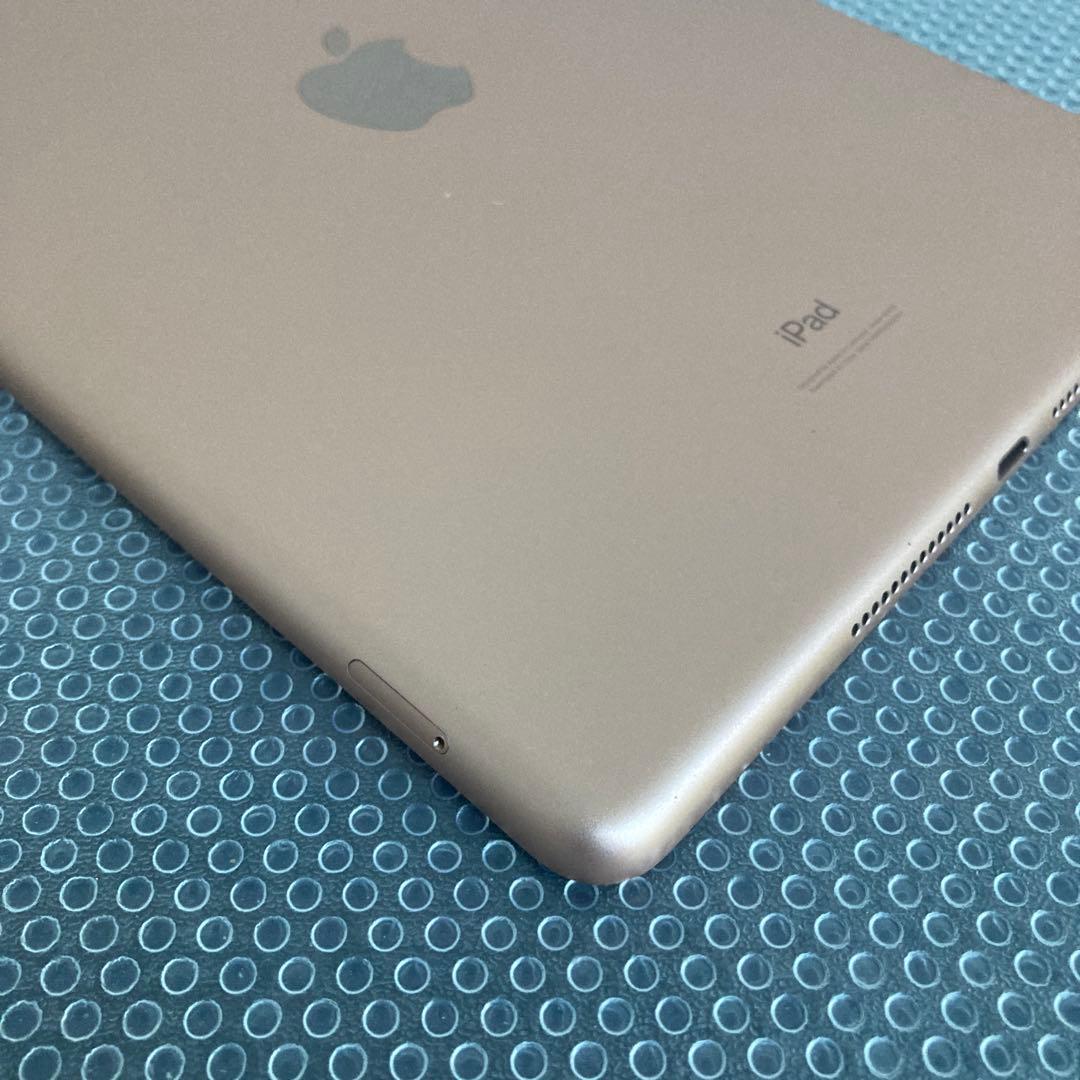 3789【早い者勝ち】iPad8 第8世代 32GB SIMフリー☆