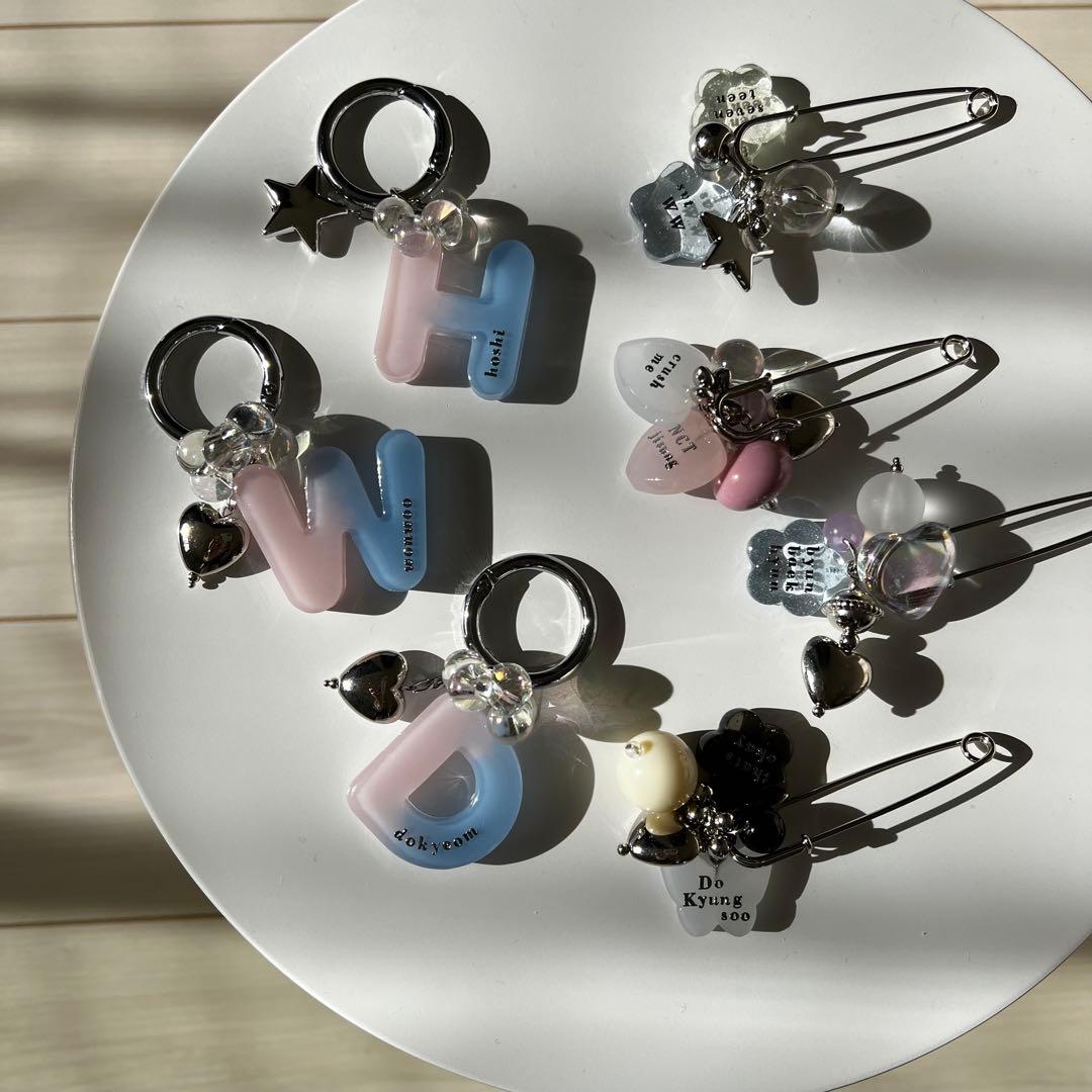 seventeen セブチ　キーホルダー　ペンライト　アクセサリー