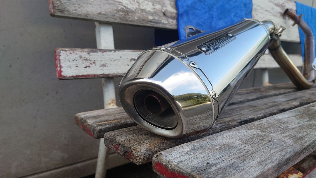 希少価値有　日本製　TAKEGAWA製のエキゾーストシステム　バイクマフラー