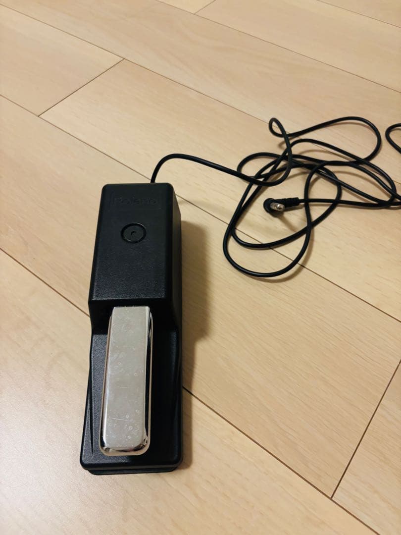 Roland FA-06 限定ホワイト　年内最終セール