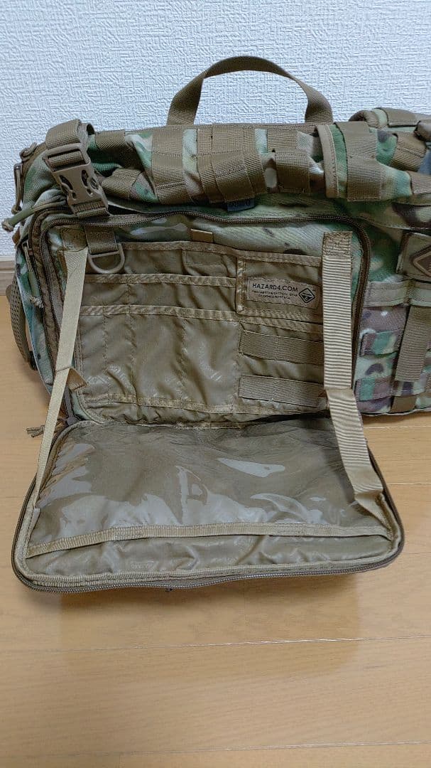 HAZARD4 Sidewinder フルサイズラップトップスリングパック