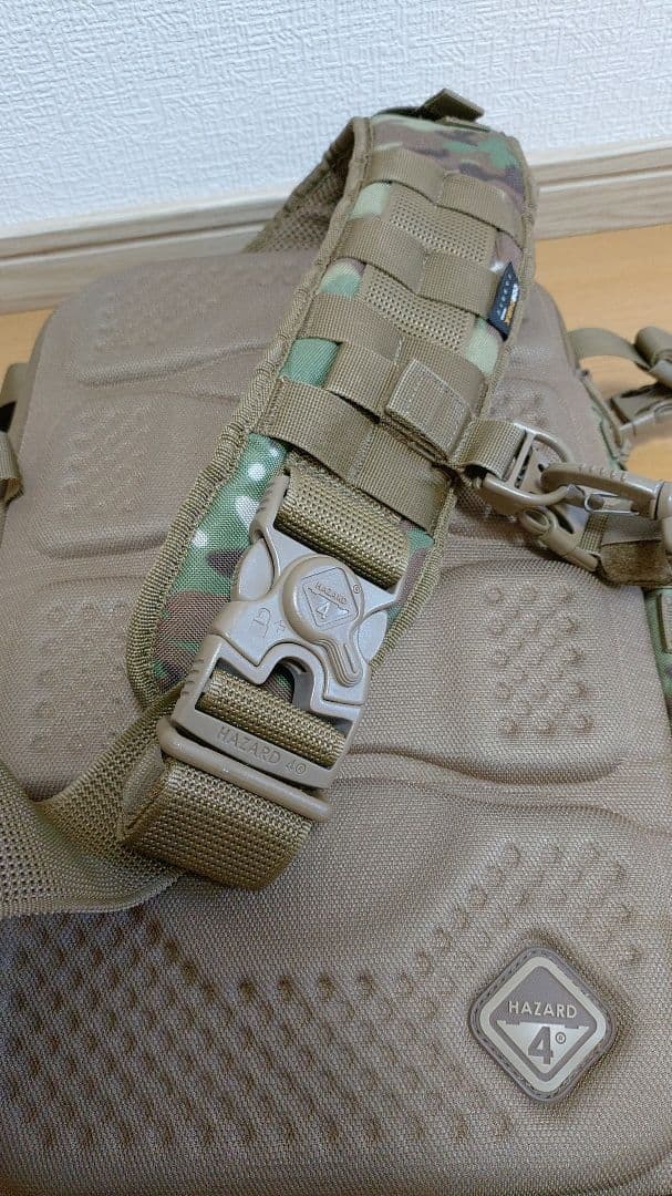 HAZARD4 Sidewinder フルサイズラップトップスリングパック