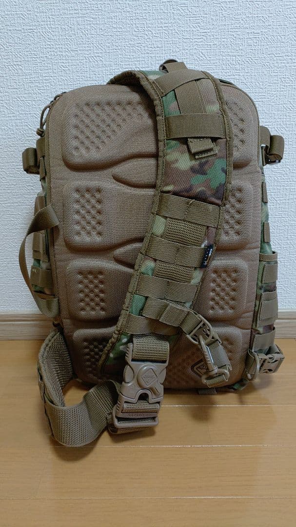 HAZARD4 Sidewinder フルサイズラップトップスリングパック