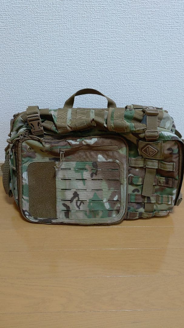 HAZARD4 Sidewinder フルサイズラップトップスリングパック