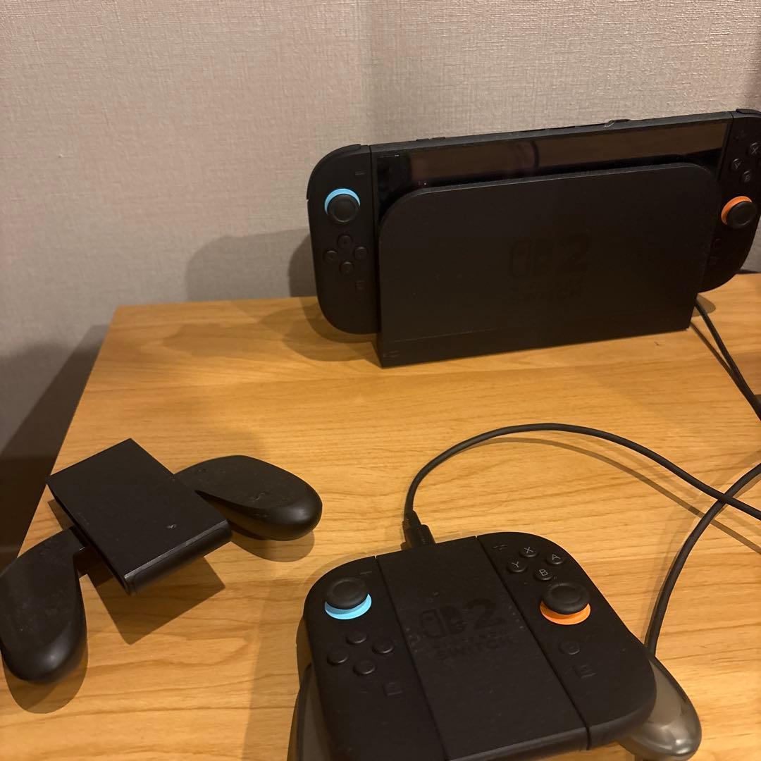 Nintendo Switch 本体 ブラック Joy-Con付き