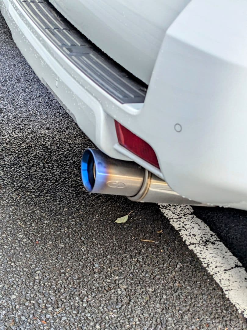 150プラド　ガナドールマフラー