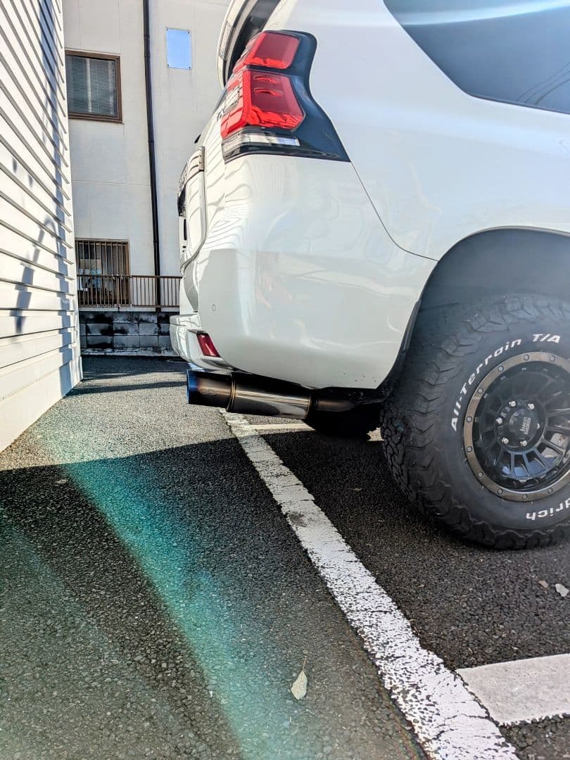 150プラド　ガナドールマフラー