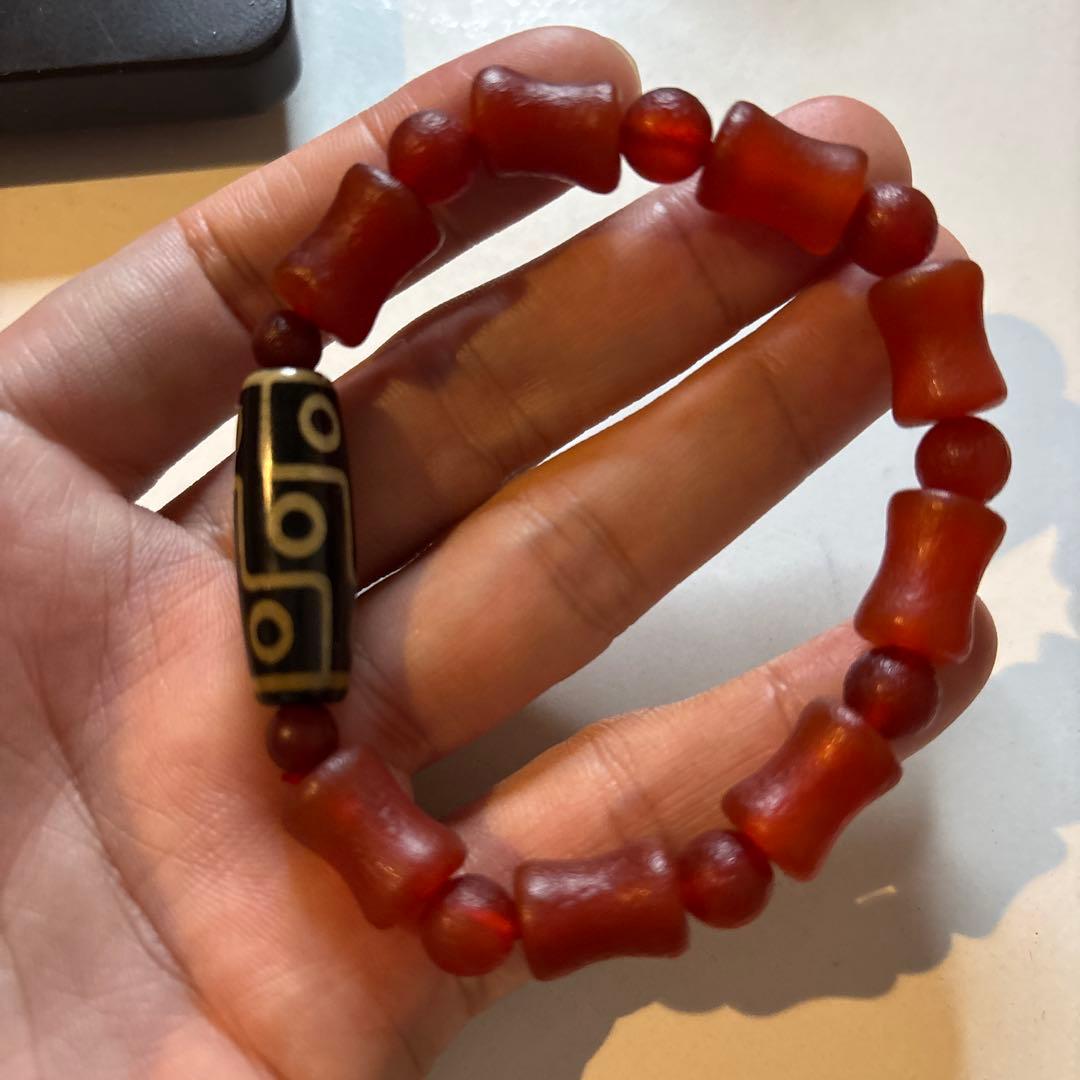 すごい！これもつけたらブワーってくる！九眼天珠と瑪瑙のブレス！