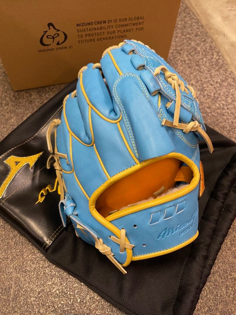 【早い者勝ち！】 ミズノプロオーダーグラブ 投手用