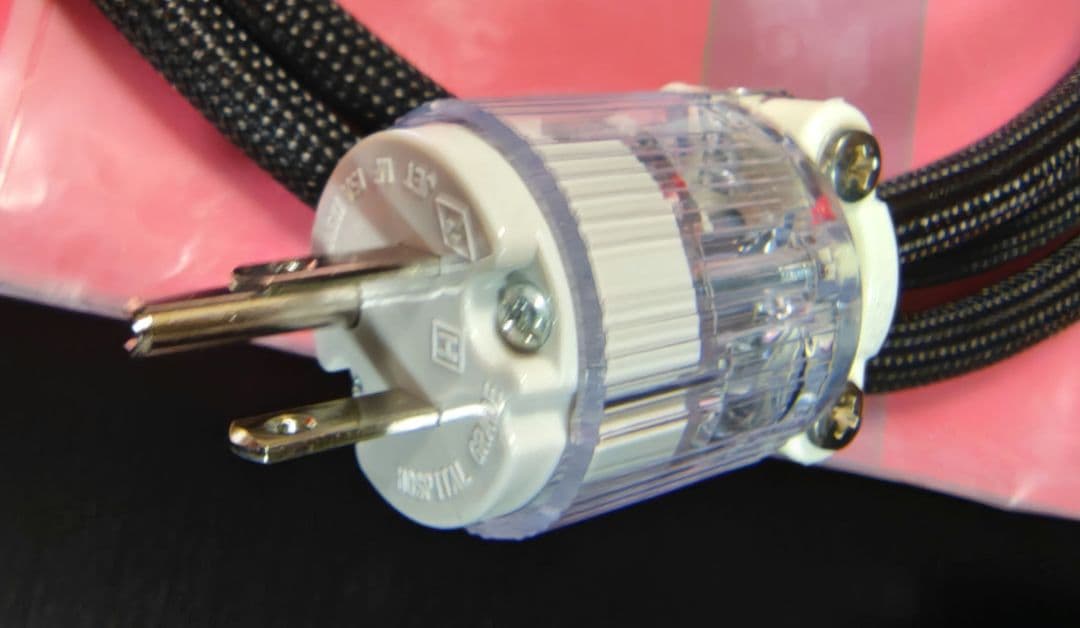 ACOUSTIC REVIVE AC-2.0TripleC 電源ケーブル