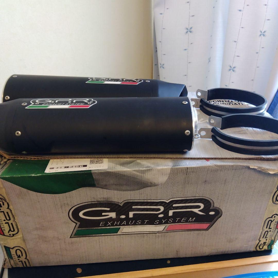 ホーネット900マフラー